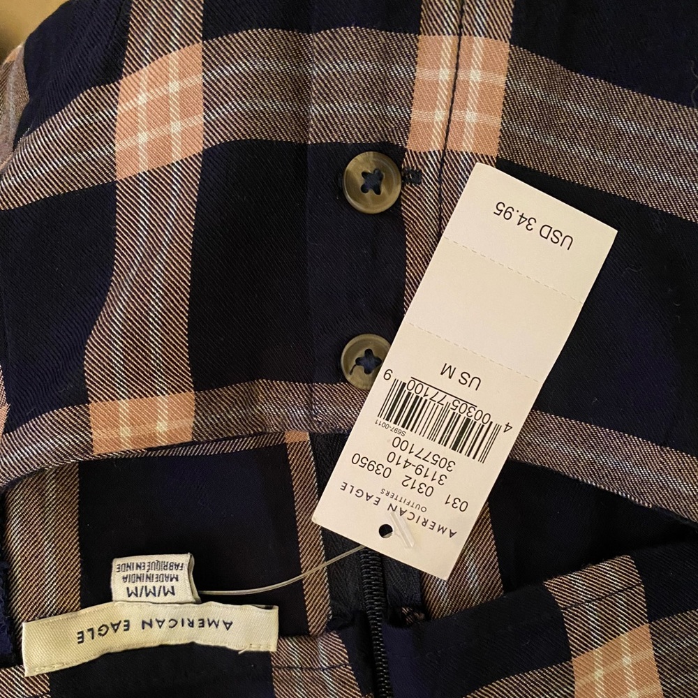 American Eagle AEO 90’s throwback plaid skirt